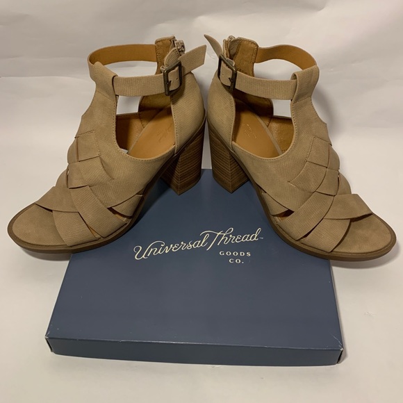 Universal Threat Wedged Bootie - Picture 4 of 10